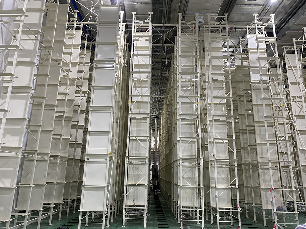 Welded three-dimensional warehouse shelves